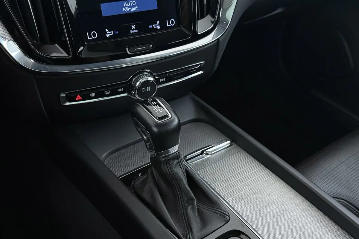 2.0 T6 AWD Inscription | Trekhaak | 310 PK! | Org. NL | Pano | 360 Camera | CarPlay | Adapt. Cruise | Dual Memory | BSM|