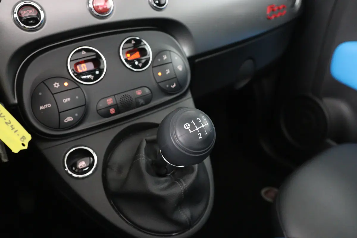 0.9 TwinAir Turbo 105pk Sport | Complete Historie | Beats Audio | Navigatie | Cruise Control | Climate Control | Parkeersensoren | Xenon Verlichting