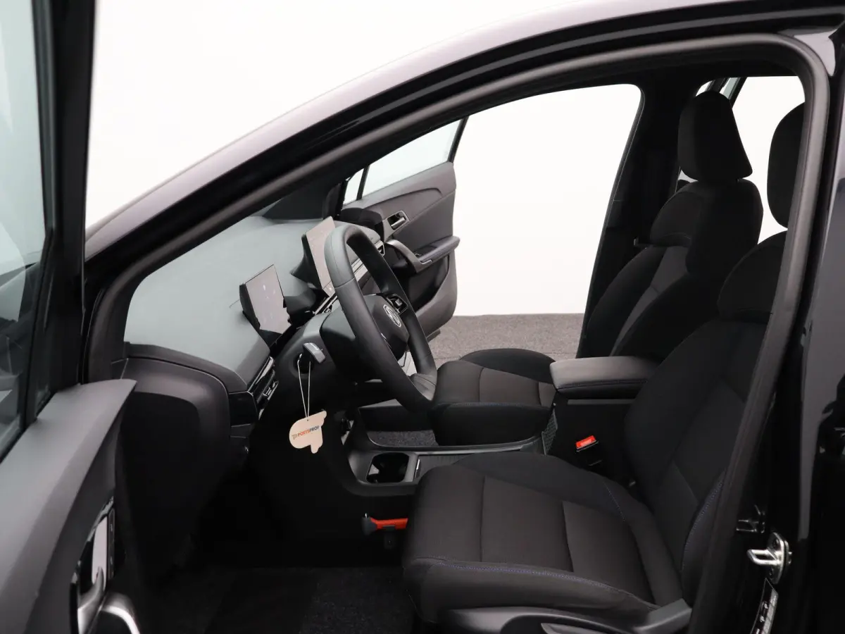 Standard 51 kWh | CarPay | Adaptive Cruise Control | Led Koplampen | Parkeersensoren |