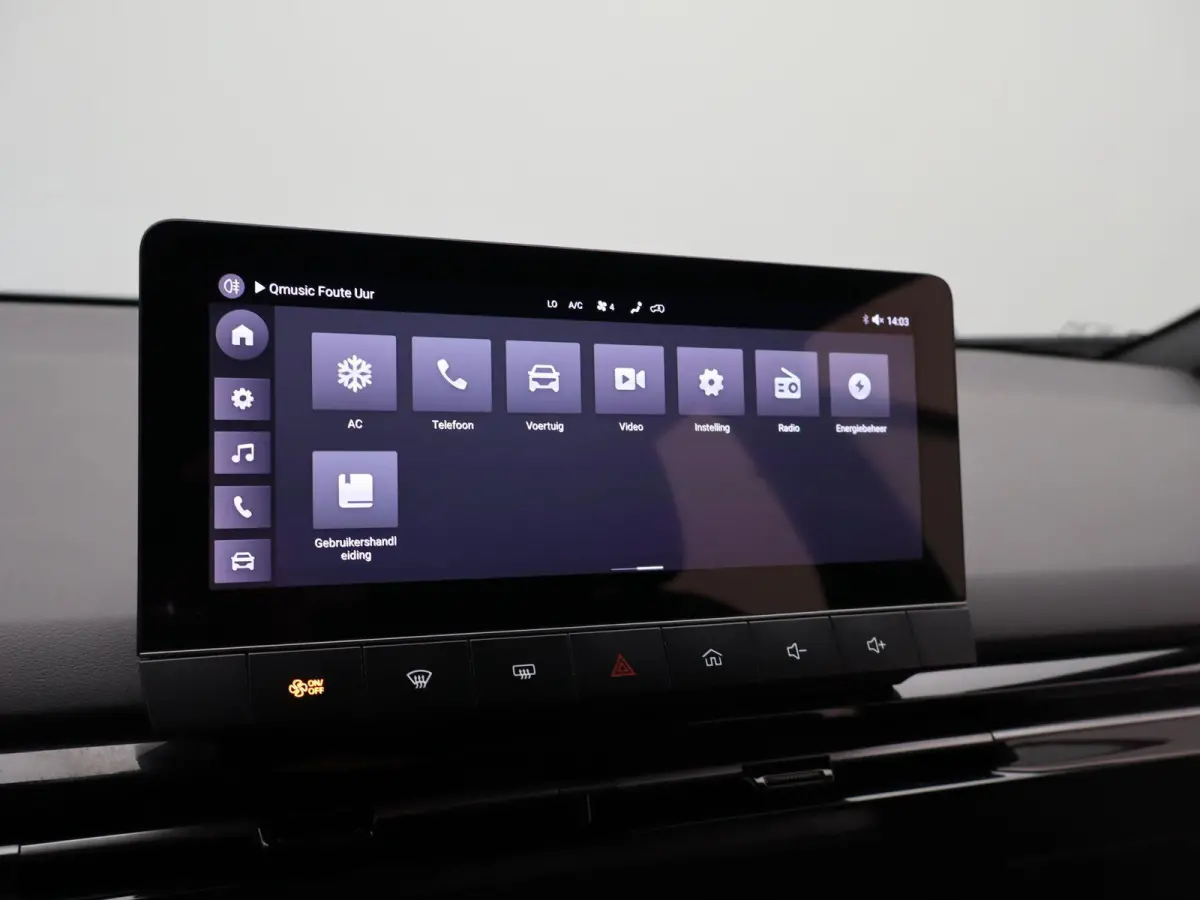 Standard 51 kWh | CarPay | Adaptive Cruise Control | Led Koplampen | Parkeersensoren |