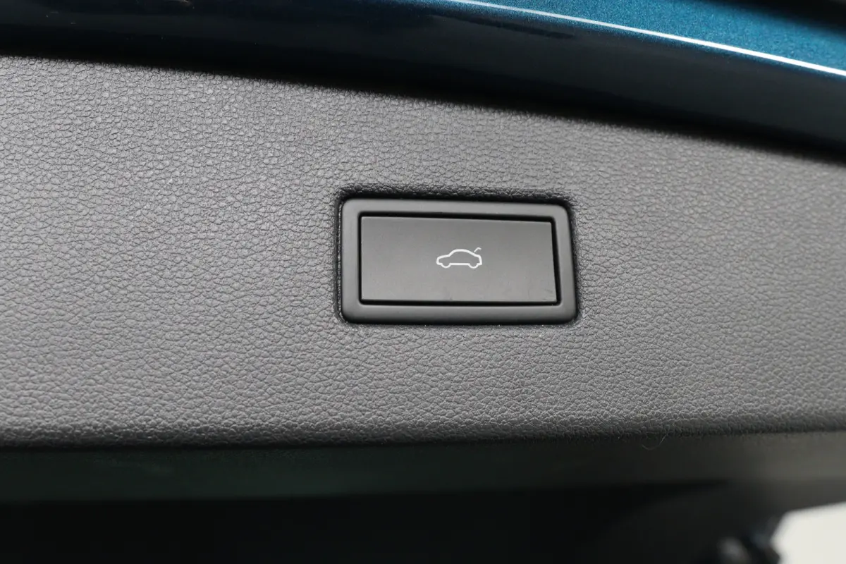 1.5 TSI Life Business | 1e Eigenaar | Dealer Onderhouden | Stoel-/stuurverwarming | Camera | Keyless | Elektr Achterklep | Adaptive Cruise | Apple Carplay / Android Auto