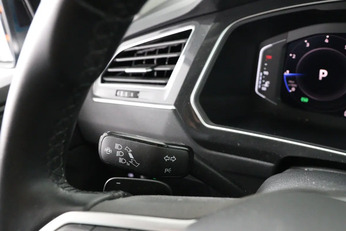 1.5 TSI Life Business | 1e Eigenaar | Dealer Onderhouden | Stoel-/stuurverwarming | Camera | Keyless | Elektr Achterklep | Adaptive Cruise | Apple Carplay / Android Auto