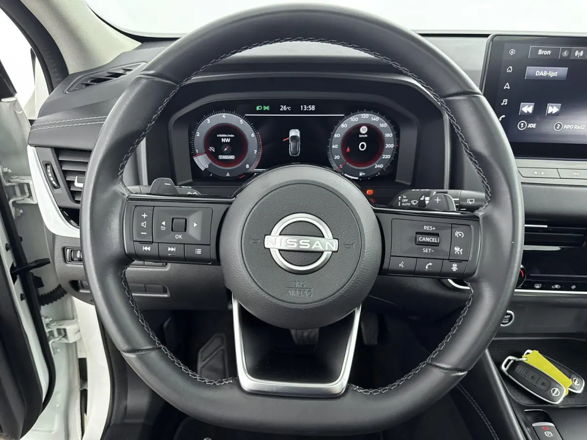 1.3 MHEV Xtronic N-Connecta | PANORAMADAK | 360 CAMERA | DIGITAAL DASHBOARD | DODEHOEK DETECTIE | CLIMATE CONTROL | PARKEERSENSOREN |