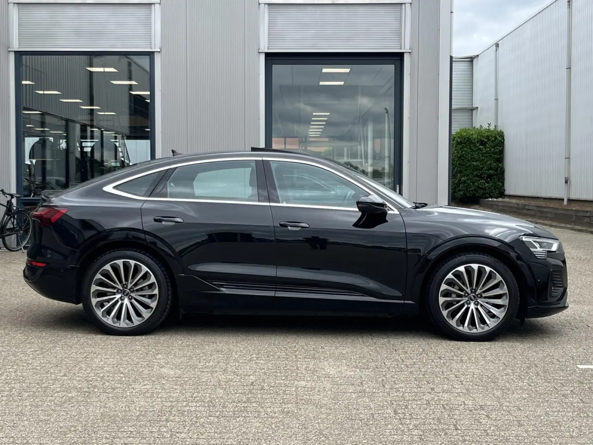 55 quattro S Edition 115 kWh | NL Auto/1e Eig./Pano.Dak/Leder/Navi/Camera/Adapt.Cruise/Apple CarPlay-Android Auto/S-line Interieur en Exterieur