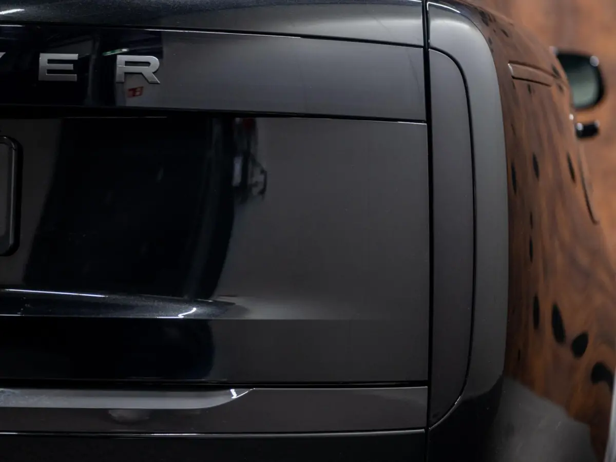 3.0 P550e Autobiography PHEV | Shadow Pack | Trekhaak | Koelbox | Leder Hemel |