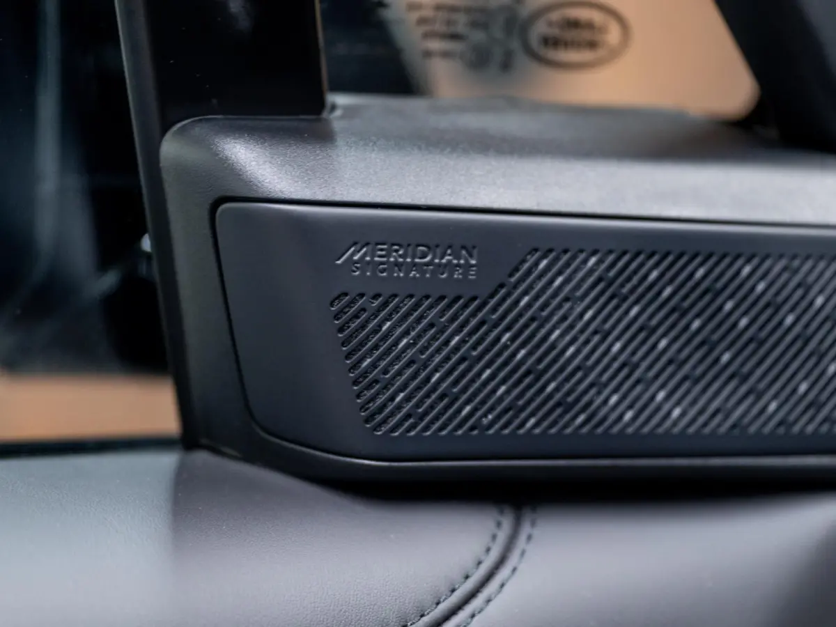 3.0 P550e Autobiography PHEV | Shadow Pack | Trekhaak | Koelbox | Leder Hemel |