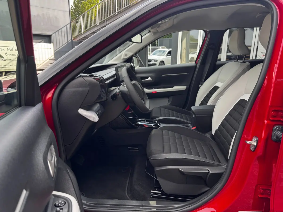 1.2 Hybrid 145pk Max | Camera | PDC voor + achter | Stoel + Stuurverwarming | Adaptive Cruise