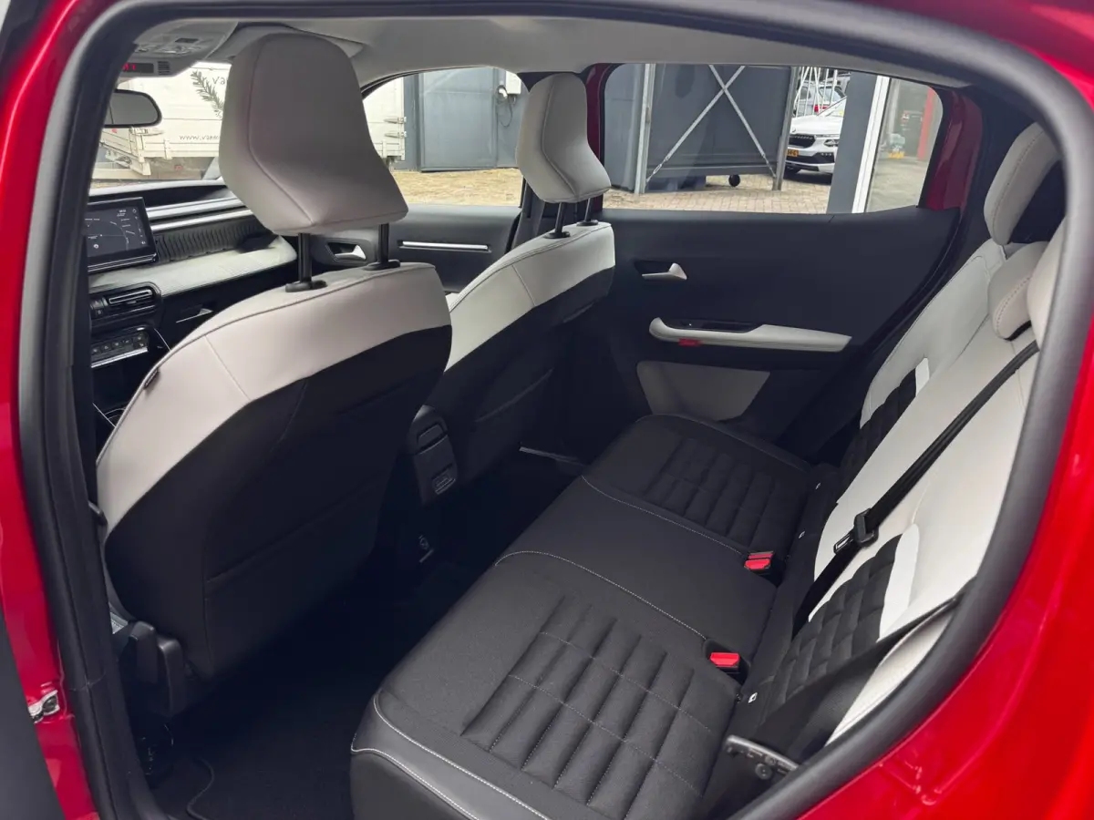 1.2 Hybrid 145pk Max | Camera | PDC voor + achter | Stoel + Stuurverwarming | Adaptive Cruise