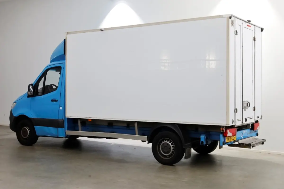 311 CDI 115pk E6 RWD Bakwagen met achterdeuren 2-Persoons 06-2021
