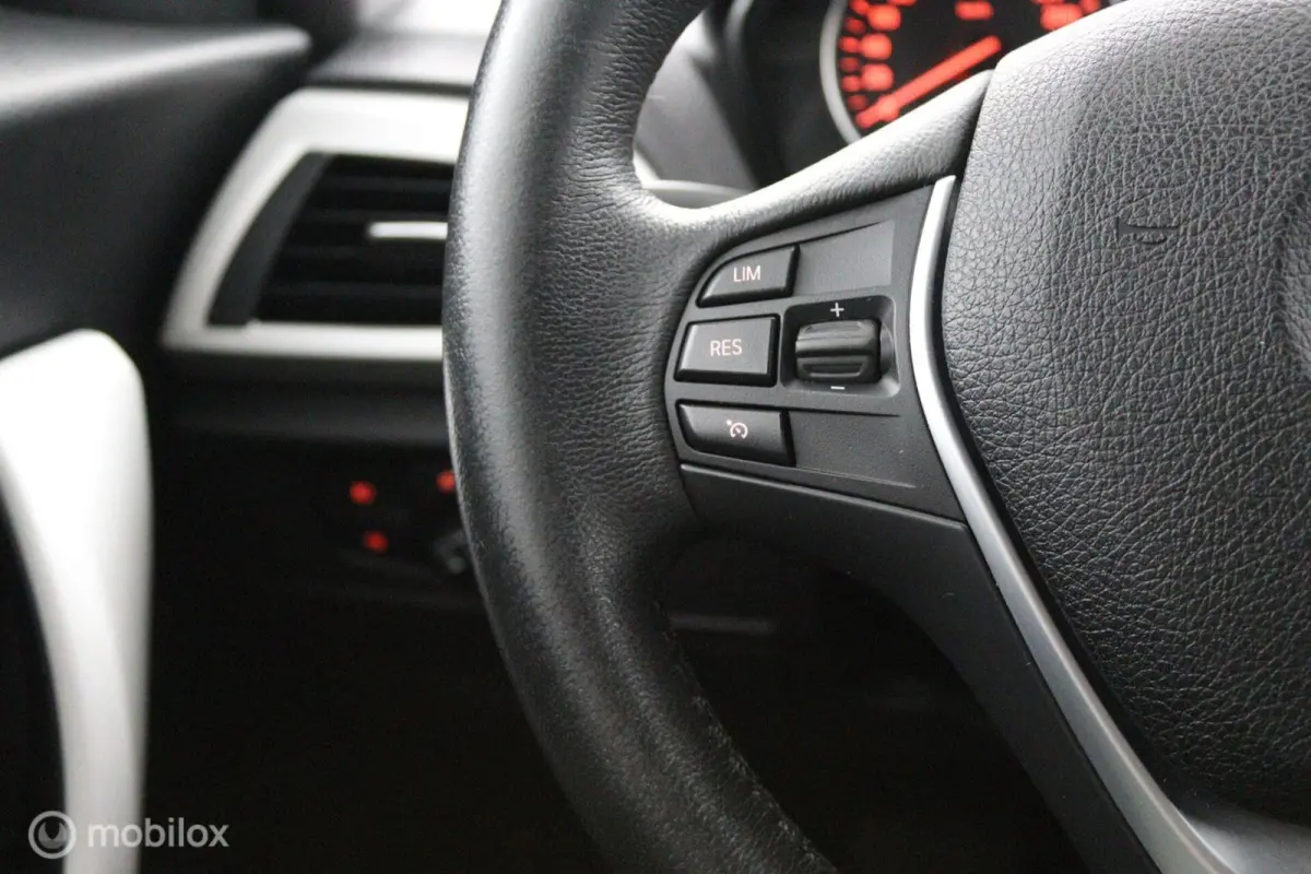 118i High Executive Automaat!