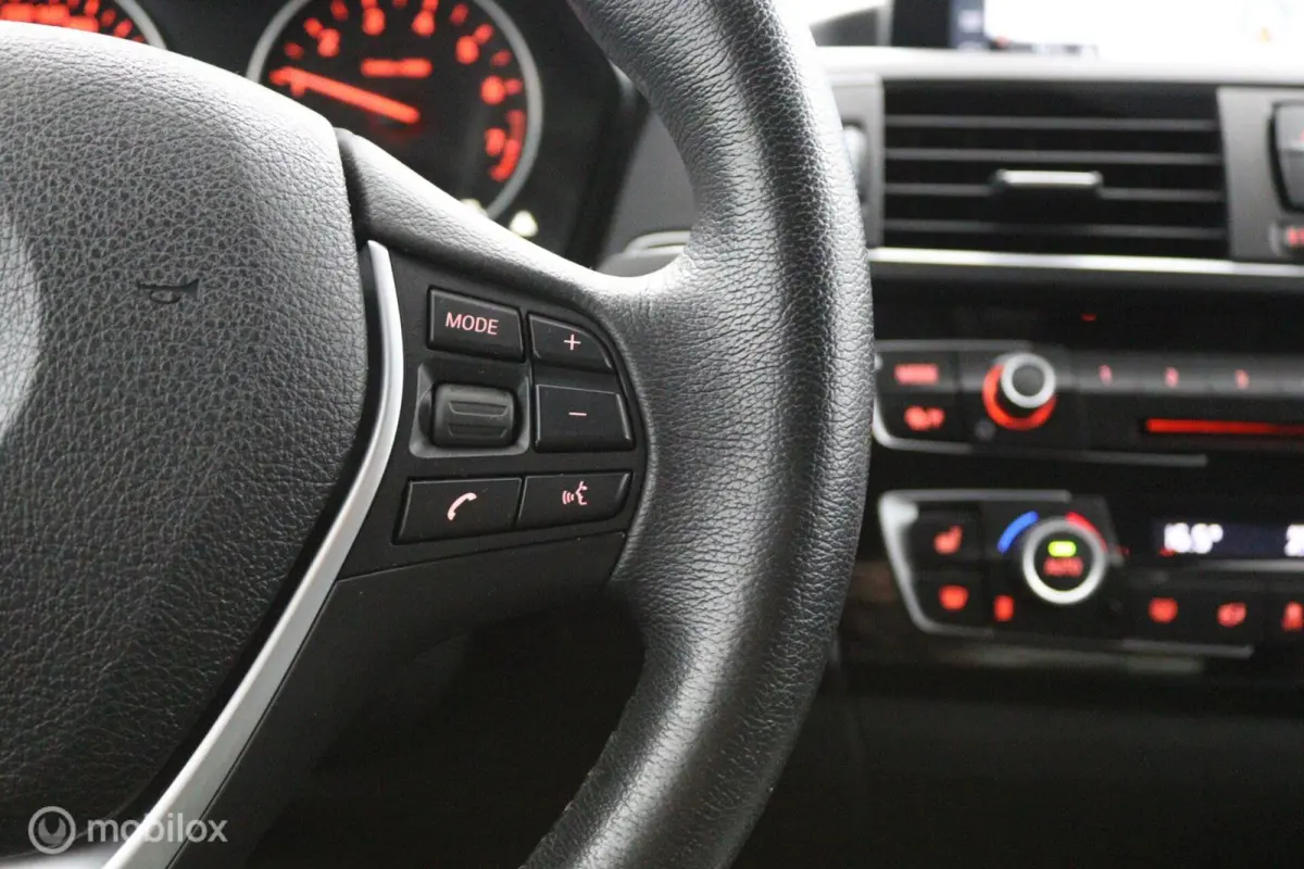 118i High Executive Automaat!