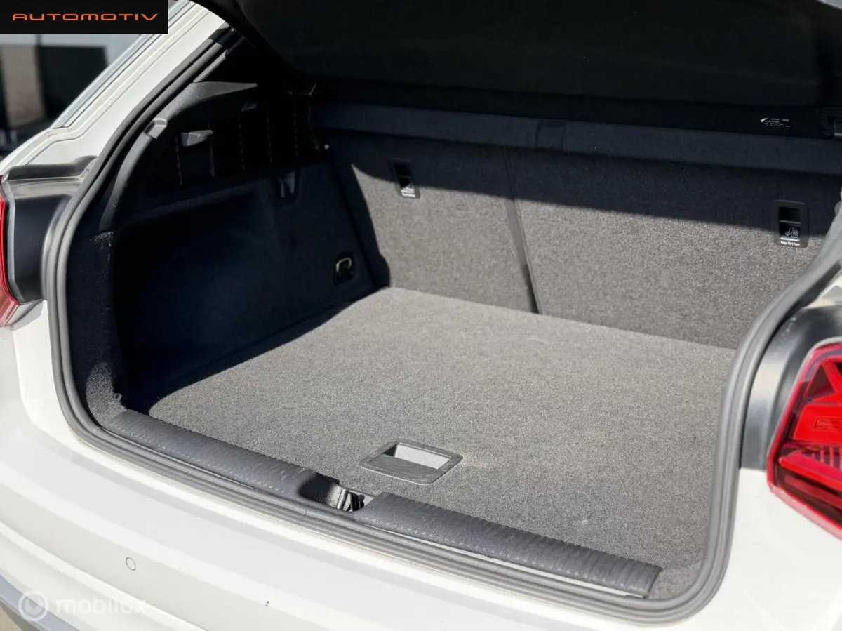 1.4 TFSI S LINE / NAVI / S TRONIC / STOELVERWARMING