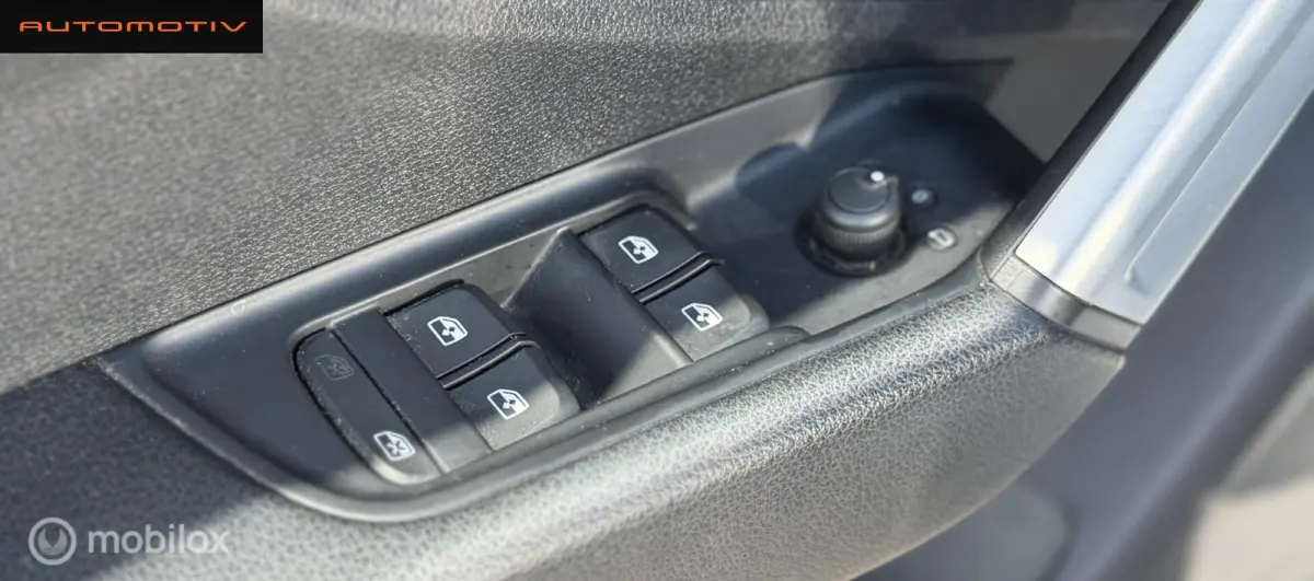 1.4 TFSI S LINE / NAVI / S TRONIC / STOELVERWARMING