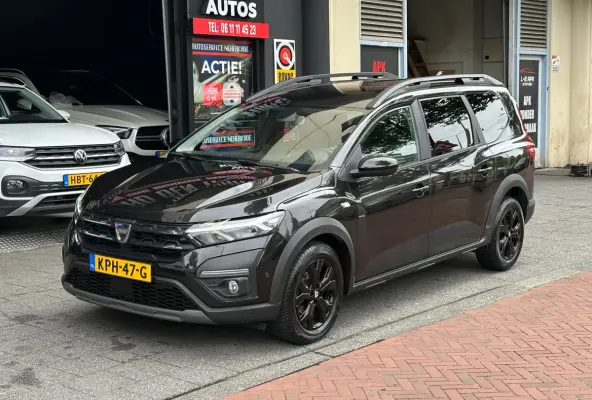 1.0 TCe 110 Expression 7 Pers Navi Camera Carplay PDC