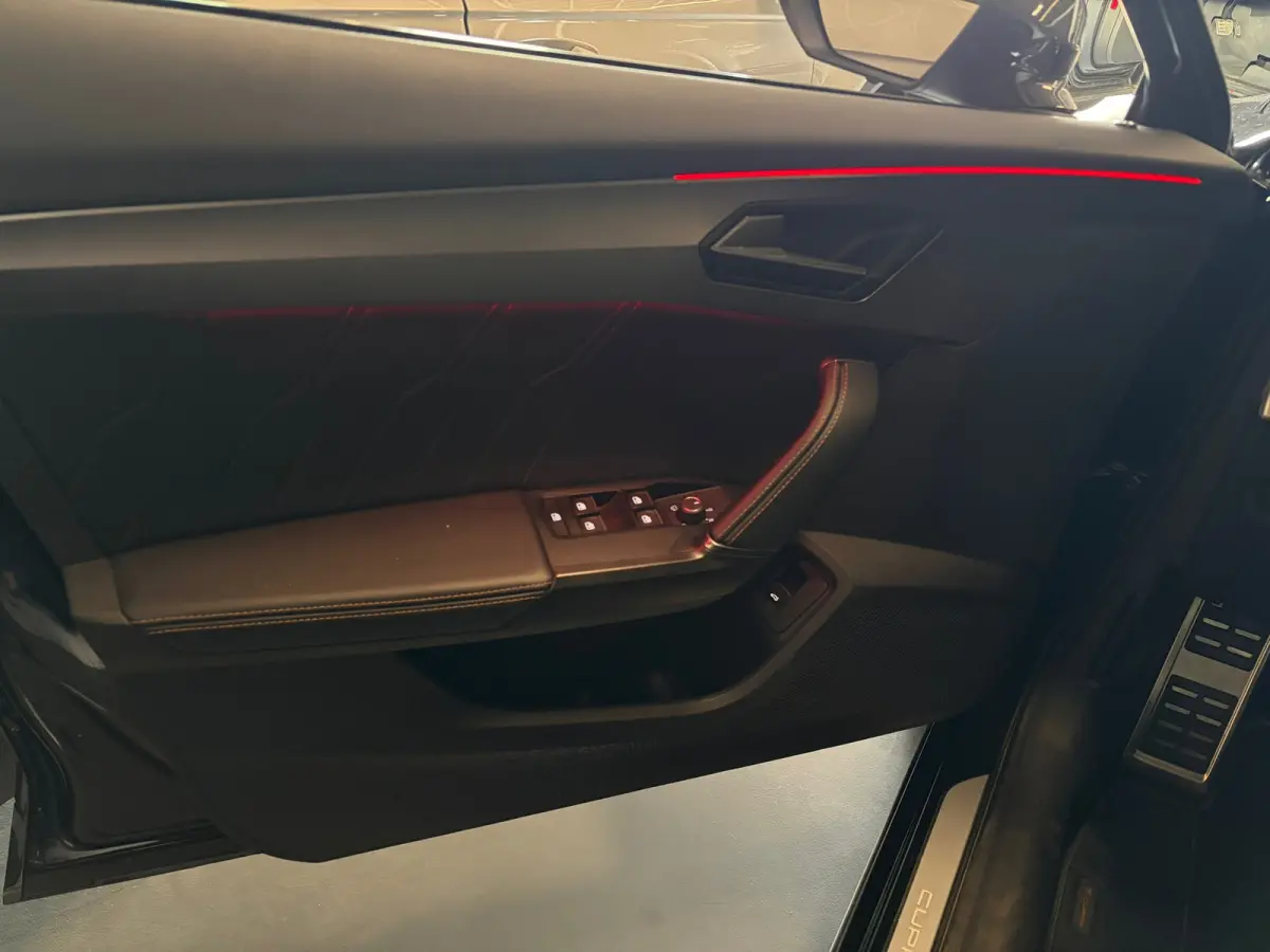Cupra Formentor 2.0 TSI 4DRIVE Pano|Beats|CAM|Trekhaak|KEYL|360