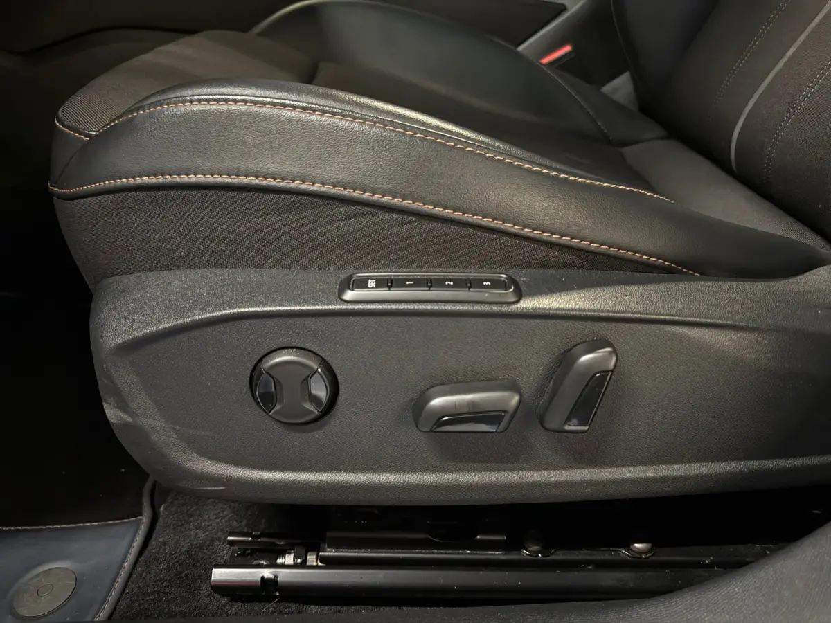 Cupra Formentor 2.0 TSI 4DRIVE Pano|Beats|CAM|Trekhaak|KEYL|360