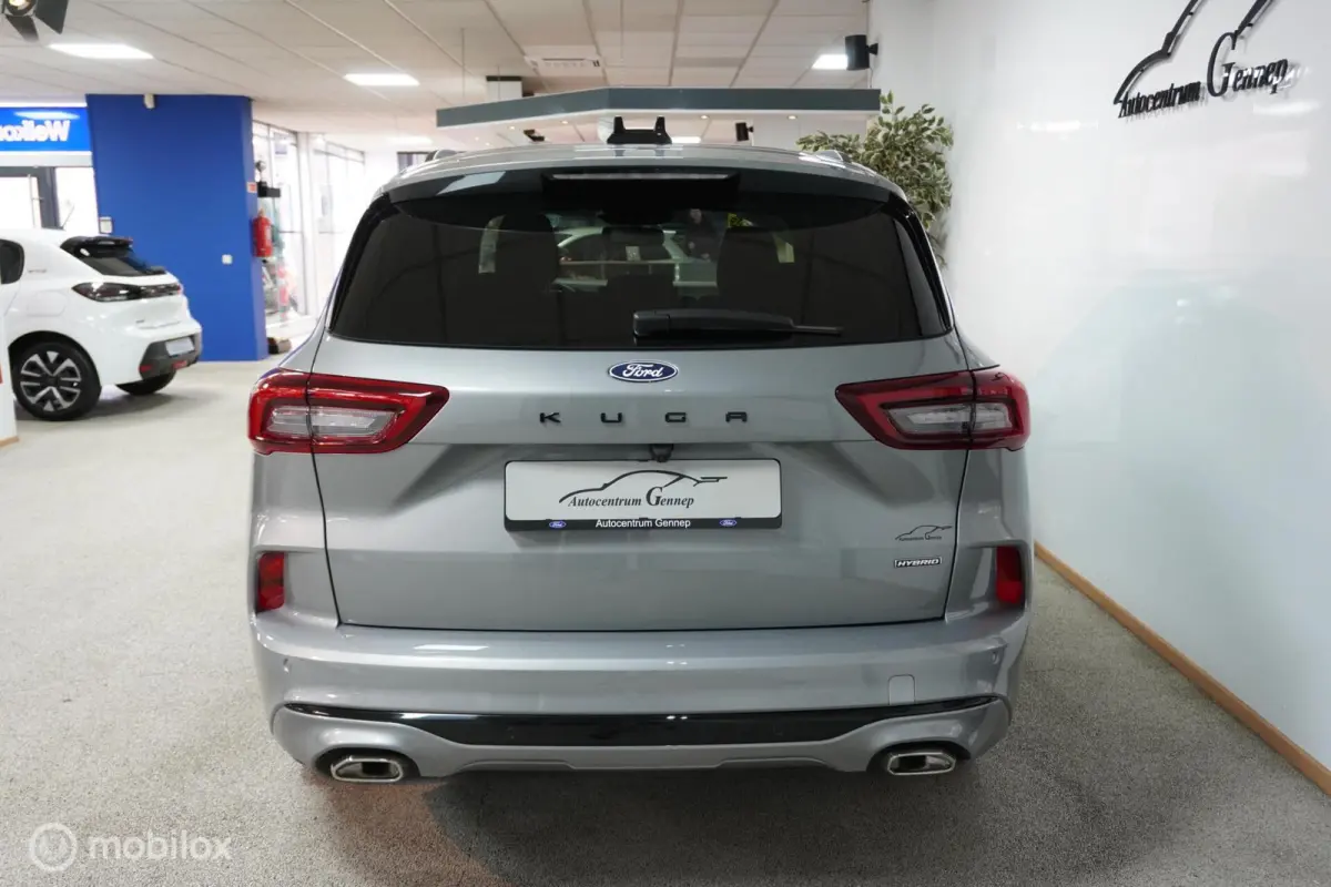 2.5 FHEV ST-Line 2500KM uniek