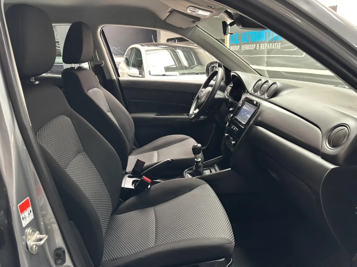 1.4 Boosterjet Comfort Smart Hybrid / Camera