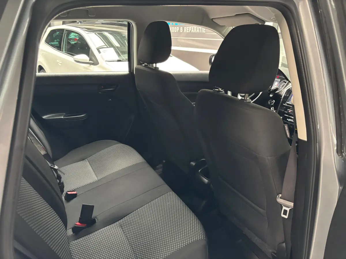 1.4 Boosterjet Comfort Smart Hybrid / Camera