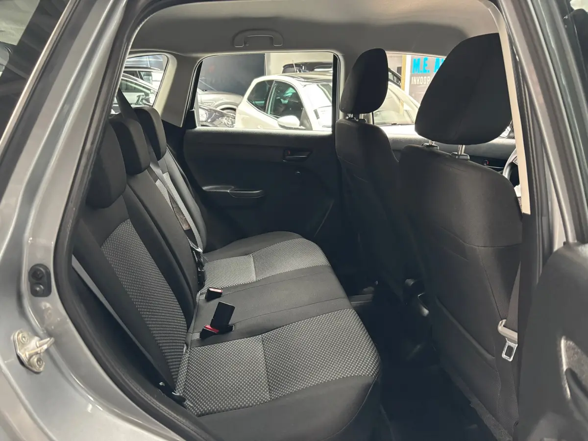 1.4 Boosterjet Comfort Smart Hybrid / Camera