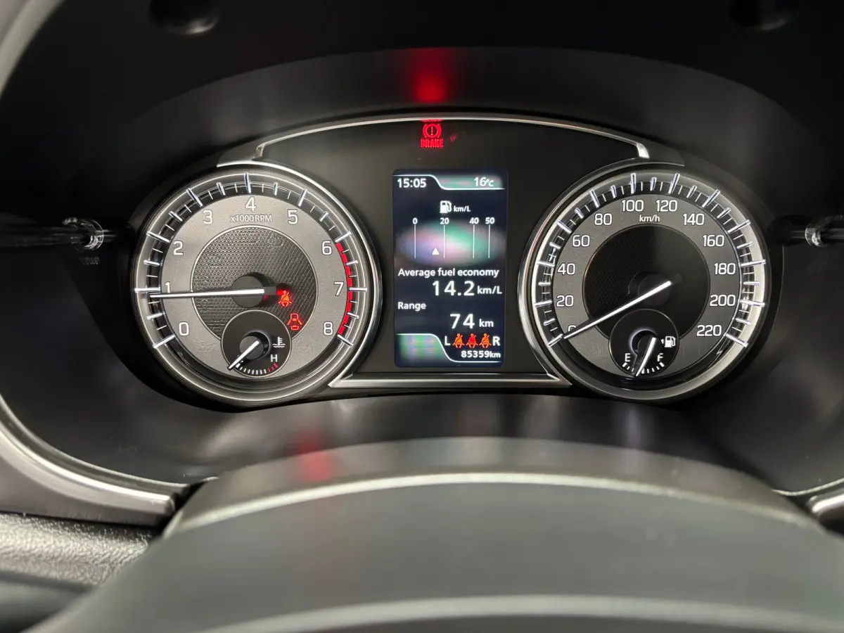 1.4 Boosterjet Comfort Smart Hybrid / Camera