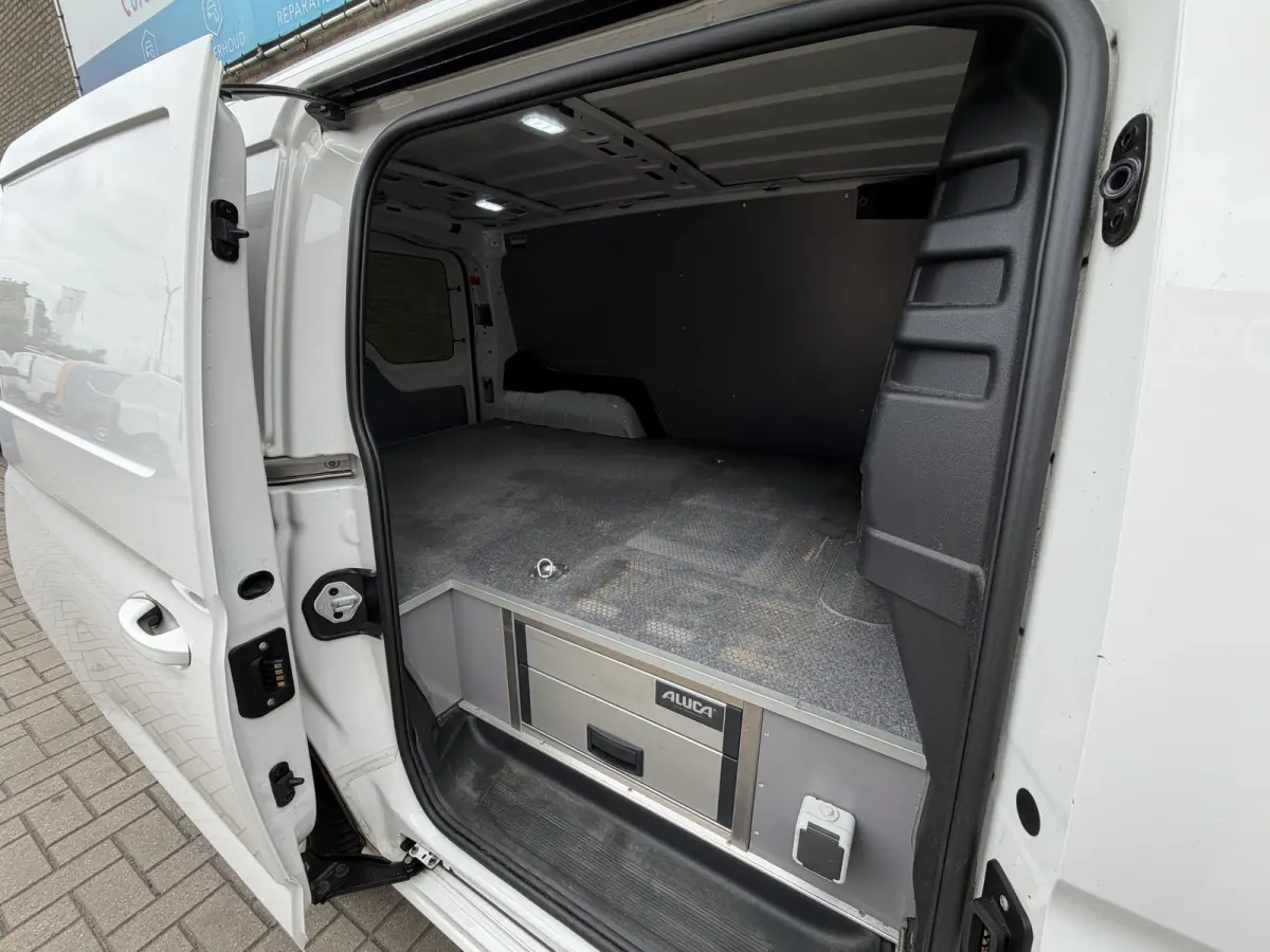 Maxi 2.0 TDI 123PK Comfort Euro6 Navigatie / CarPlay / Cruise control