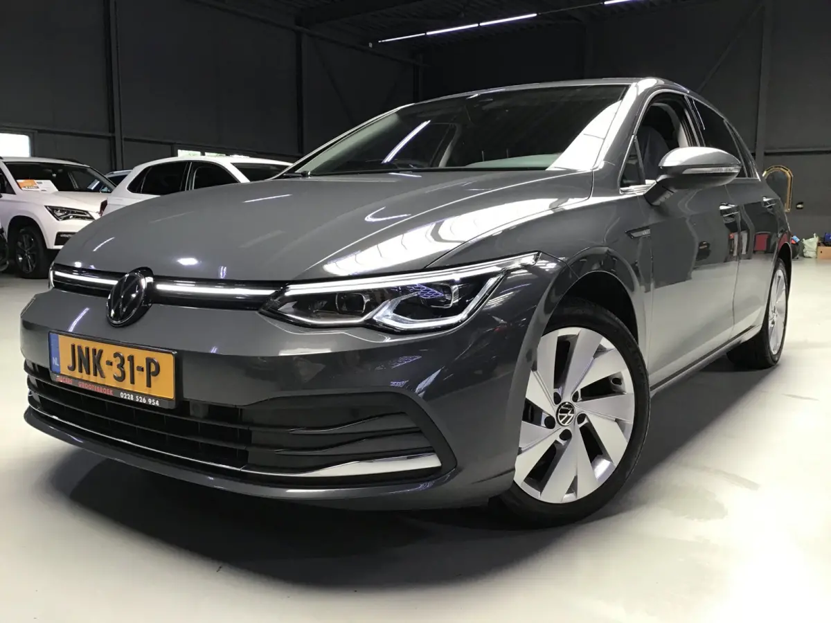 1.5 eTSI R-Line I Massage I Dode Hoek I Carplay I Clima I Cruise I Led I ACC I Ambiance verl. I Keyless I Dealer.