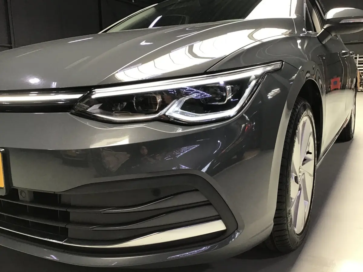 1.5 eTSI R-Line I Massage I Dode Hoek I Carplay I Clima I Cruise I Led I ACC I Ambiance verl. I Keyless I Dealer.