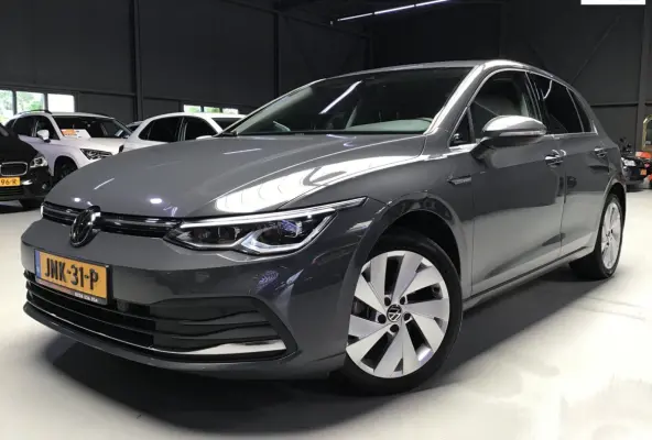 1.5 eTSI R-Line I Massage I Dode Hoek I Carplay I Clima I Cruise I Led I ACC I Ambiance verl. I Keyless I Dealer.