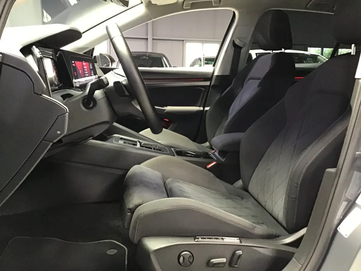 1.5 eTSI R-Line I Massage I Dode Hoek I Carplay I Clima I Cruise I Led I ACC I Ambiance verl. I Keyless I Dealer.