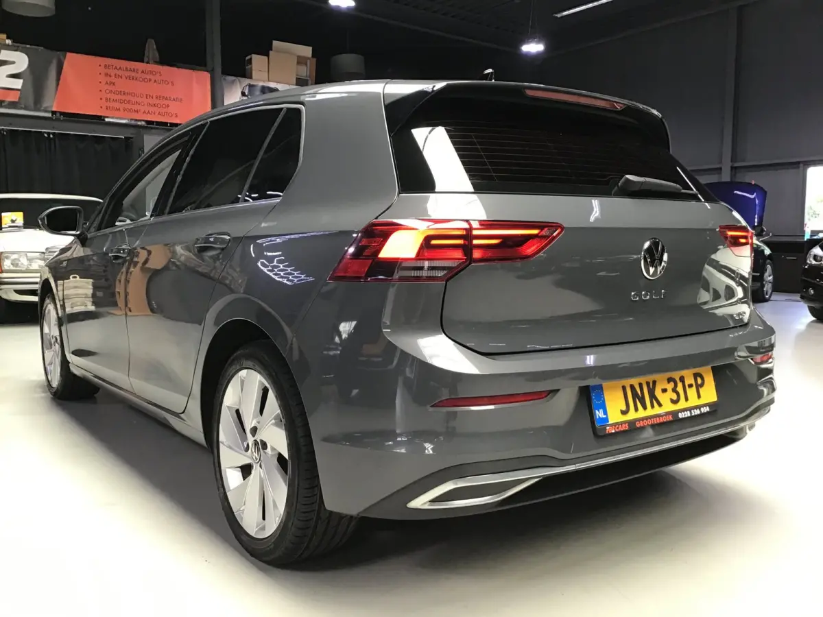 1.5 eTSI R-Line I Massage I Dode Hoek I Carplay I Clima I Cruise I Led I ACC I Ambiance verl. I Keyless I Dealer.