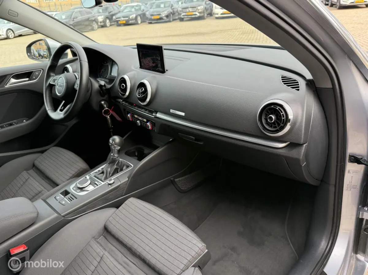 1.0 TFSI Design Pro Line AUTOMAAT