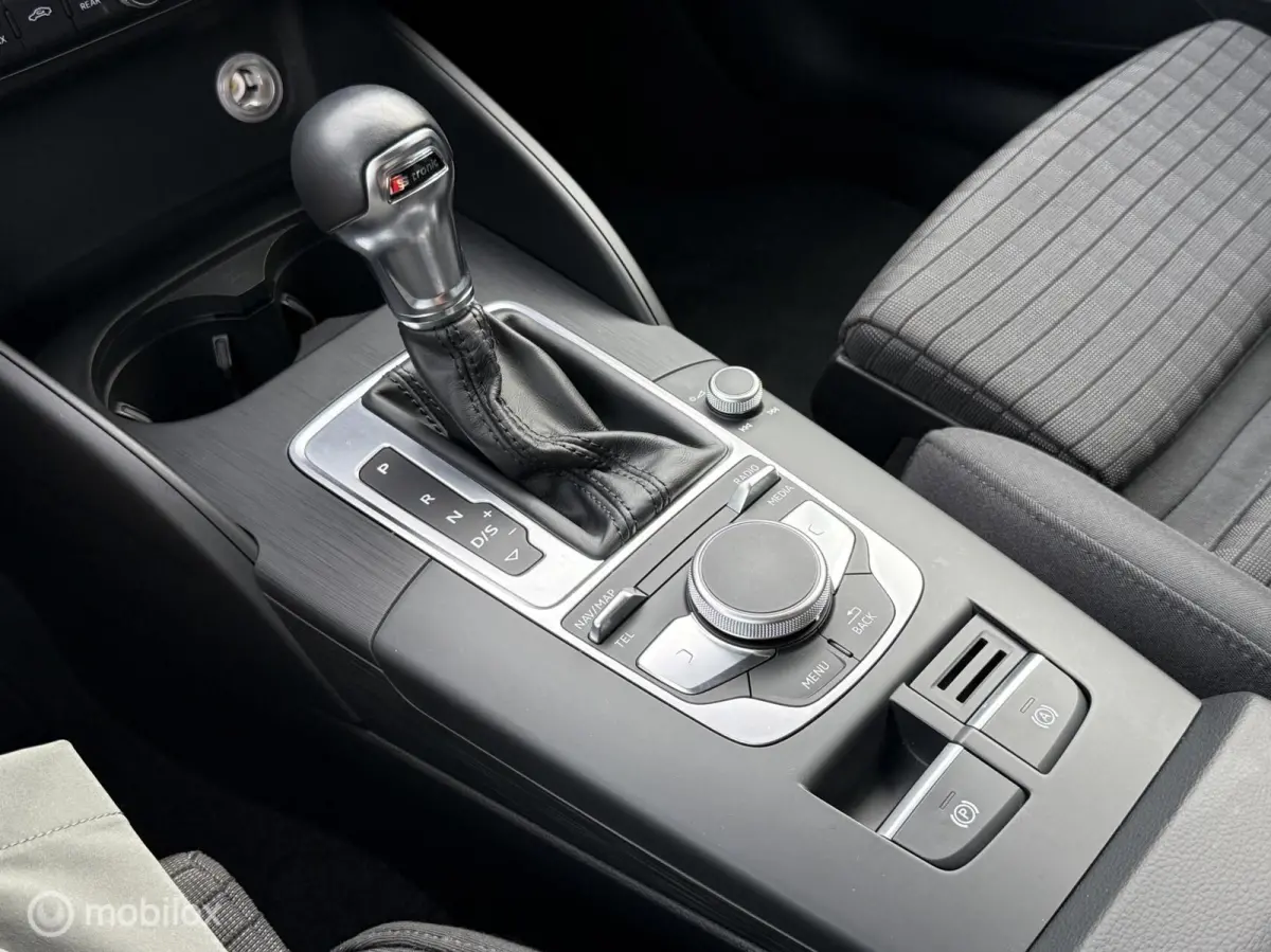 1.0 TFSI Design Pro Line AUTOMAAT