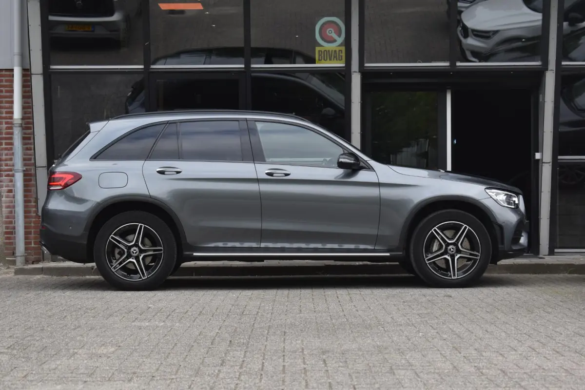 300de 4MATIC AMG Pano HUD 360C Massage Trekhaak