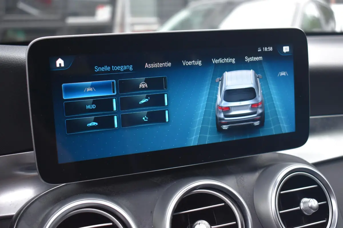 300de 4MATIC AMG Pano HUD 360C Massage Trekhaak