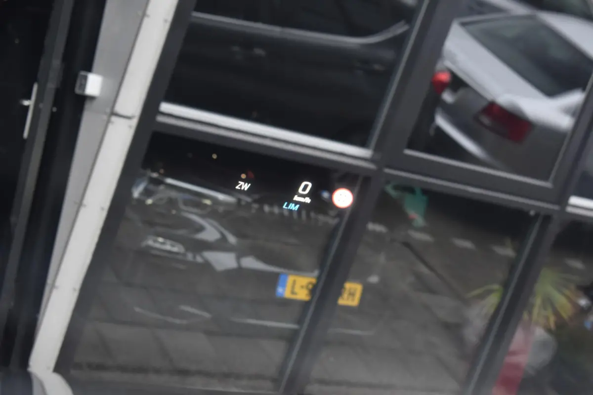 300de 4MATIC AMG Pano HUD 360C Massage Trekhaak