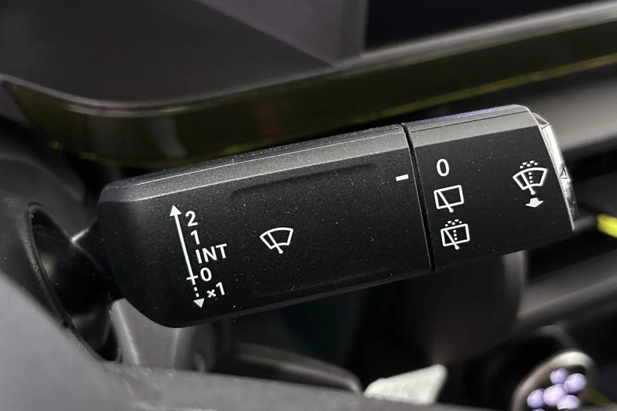 1.2 Hybrid ICON
