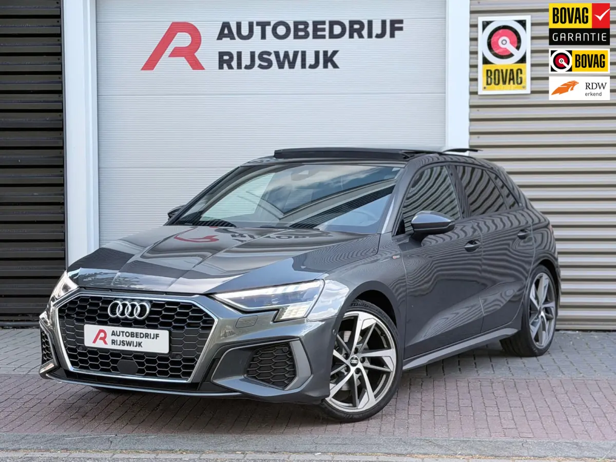 35 TFSI S-Line Pano/Matrix/AppleCarPlay