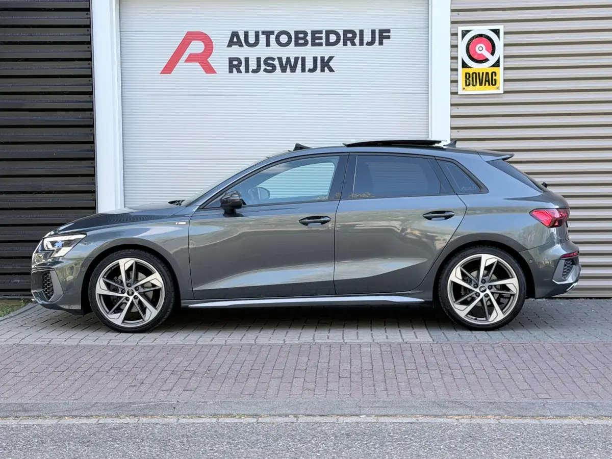 35 TFSI S-Line Pano/Matrix/AppleCarPlay