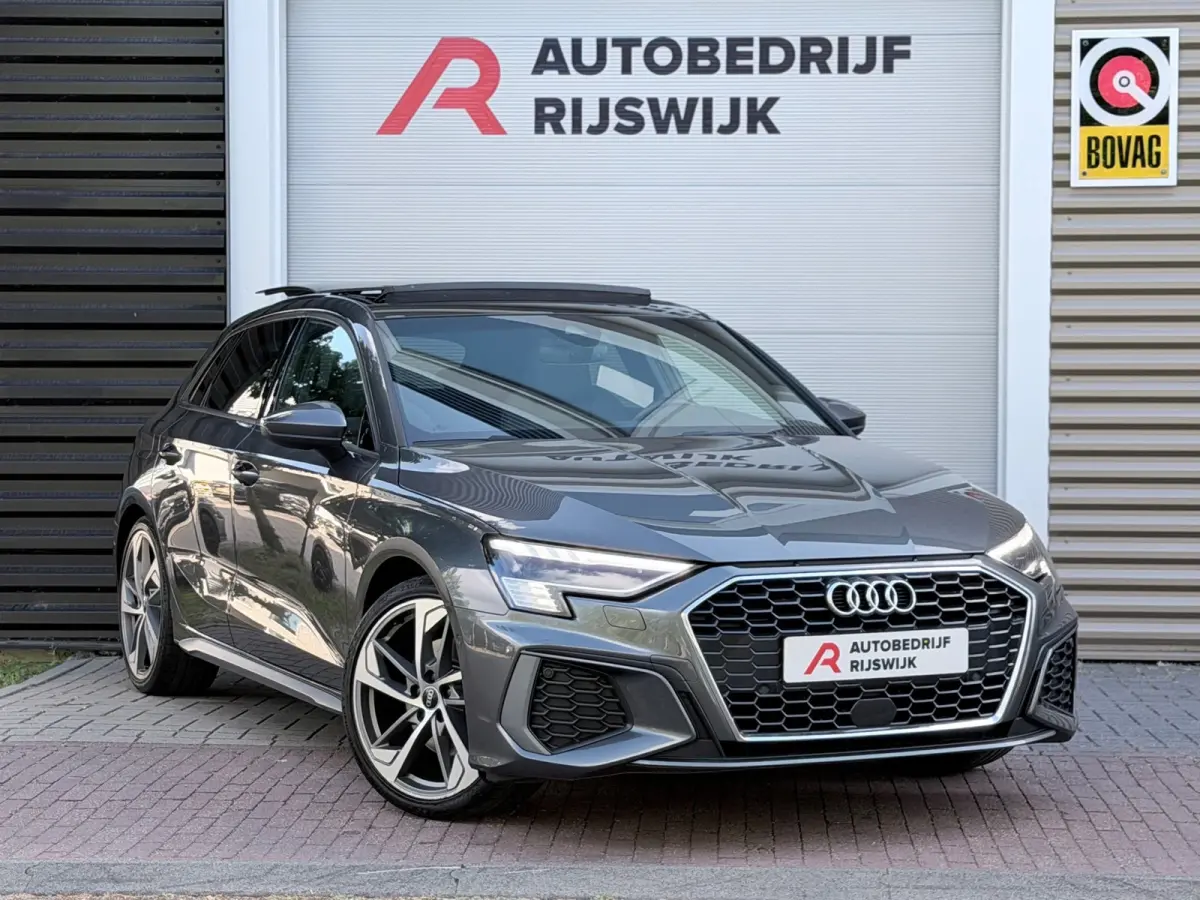 35 TFSI S-Line Pano/Matrix/AppleCarPlay