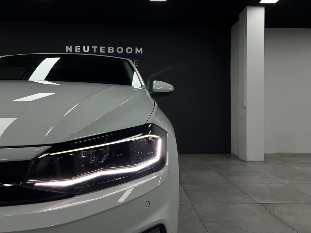 1.0 TSI Highline | Carplay|Cam |Leer|Virtual