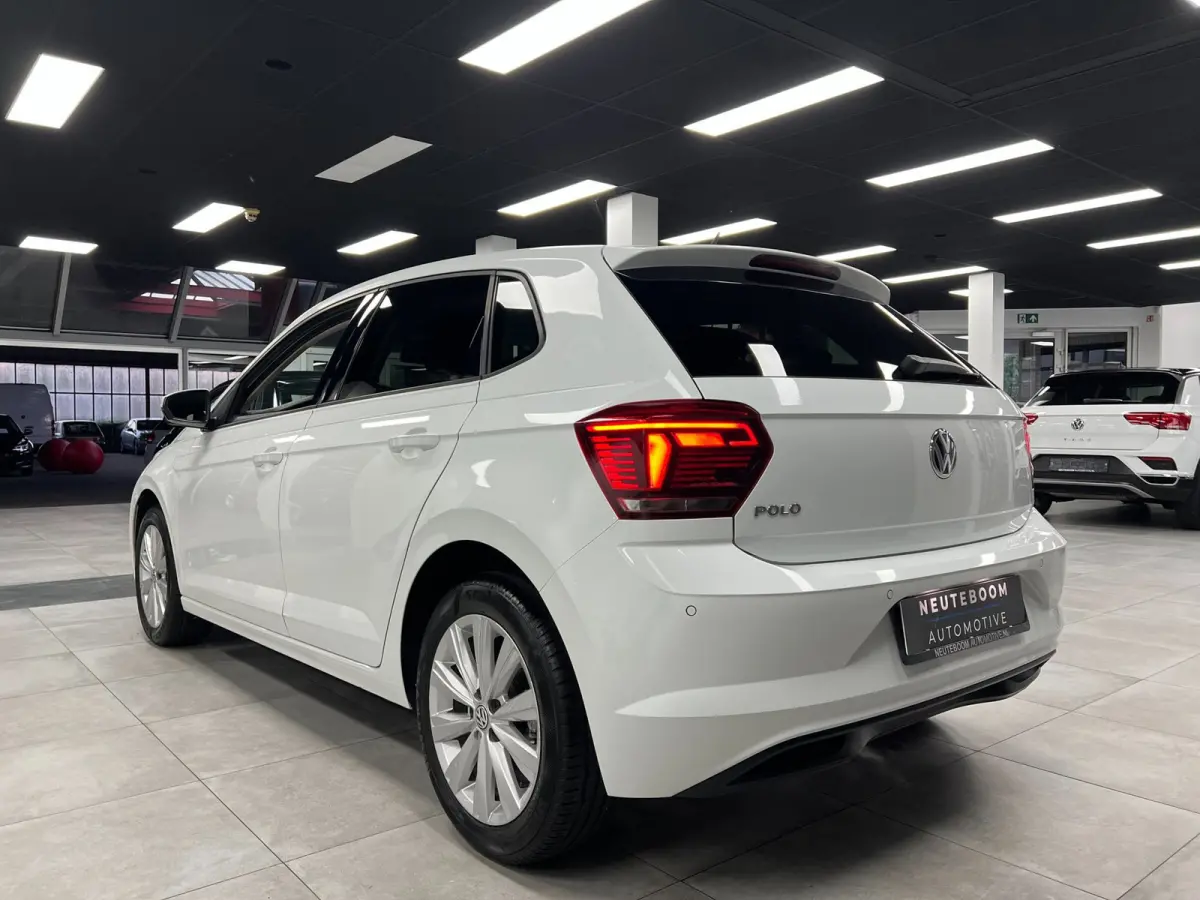 1.0 TSI Highline | Carplay|Cam |Leer|Virtual