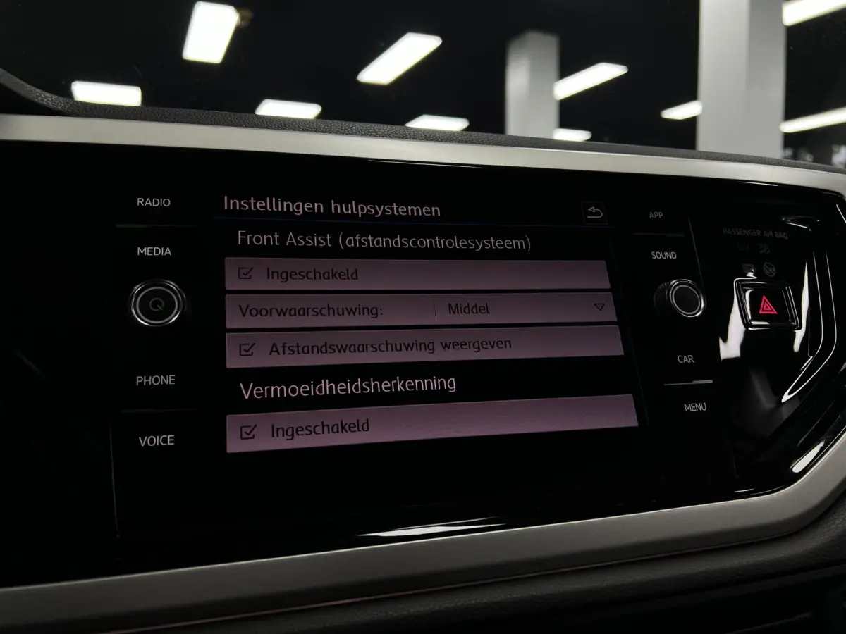 1.0 TSI Highline | Carplay|Cam |Leer|Virtual