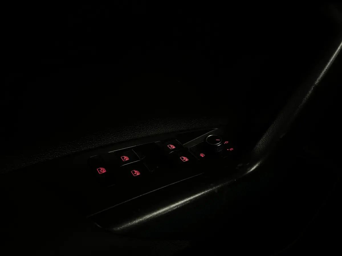 1.0 TSI Highline | Carplay|Cam |Leer|Virtual