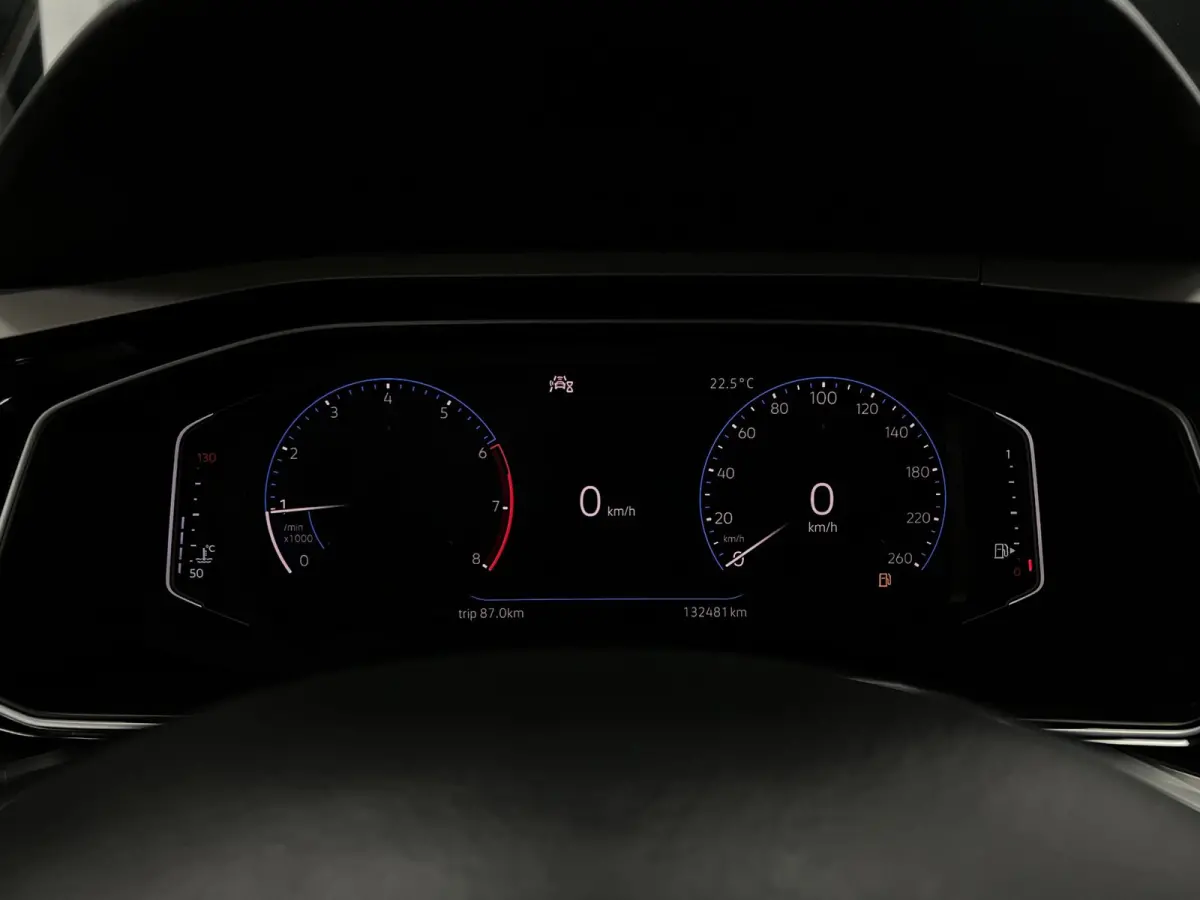 1.0 TSI Highline | Carplay|Cam |Leer|Virtual
