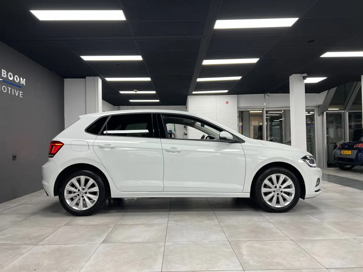 1.0 TSI Highline | Carplay|Cam |Leer|Virtual
