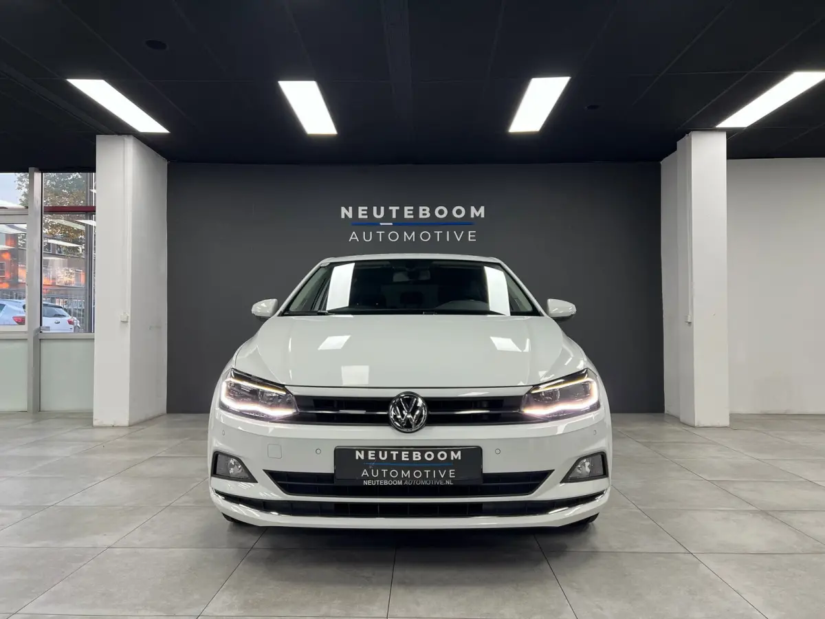 1.0 TSI Highline | Carplay|Cam |Leer|Virtual