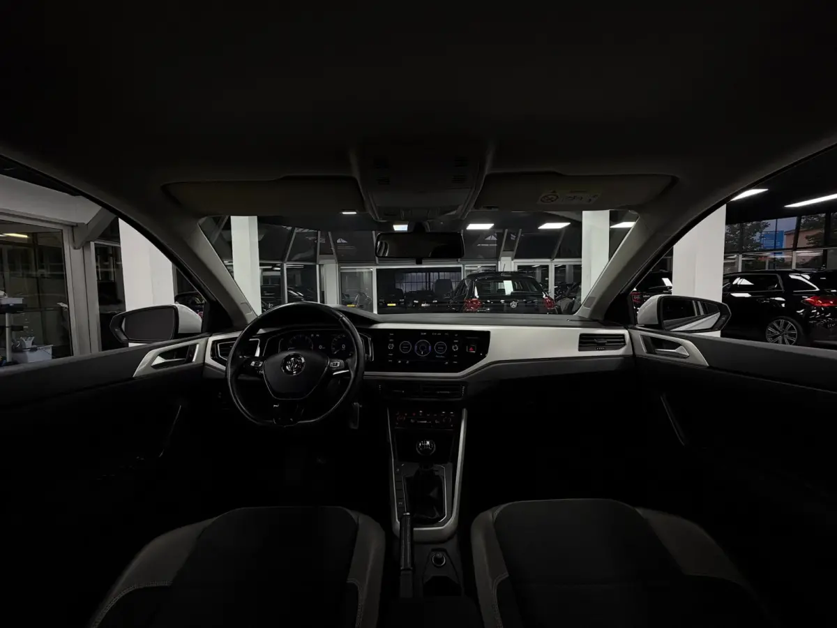 1.0 TSI Highline | Carplay|Cam |Leer|Virtual