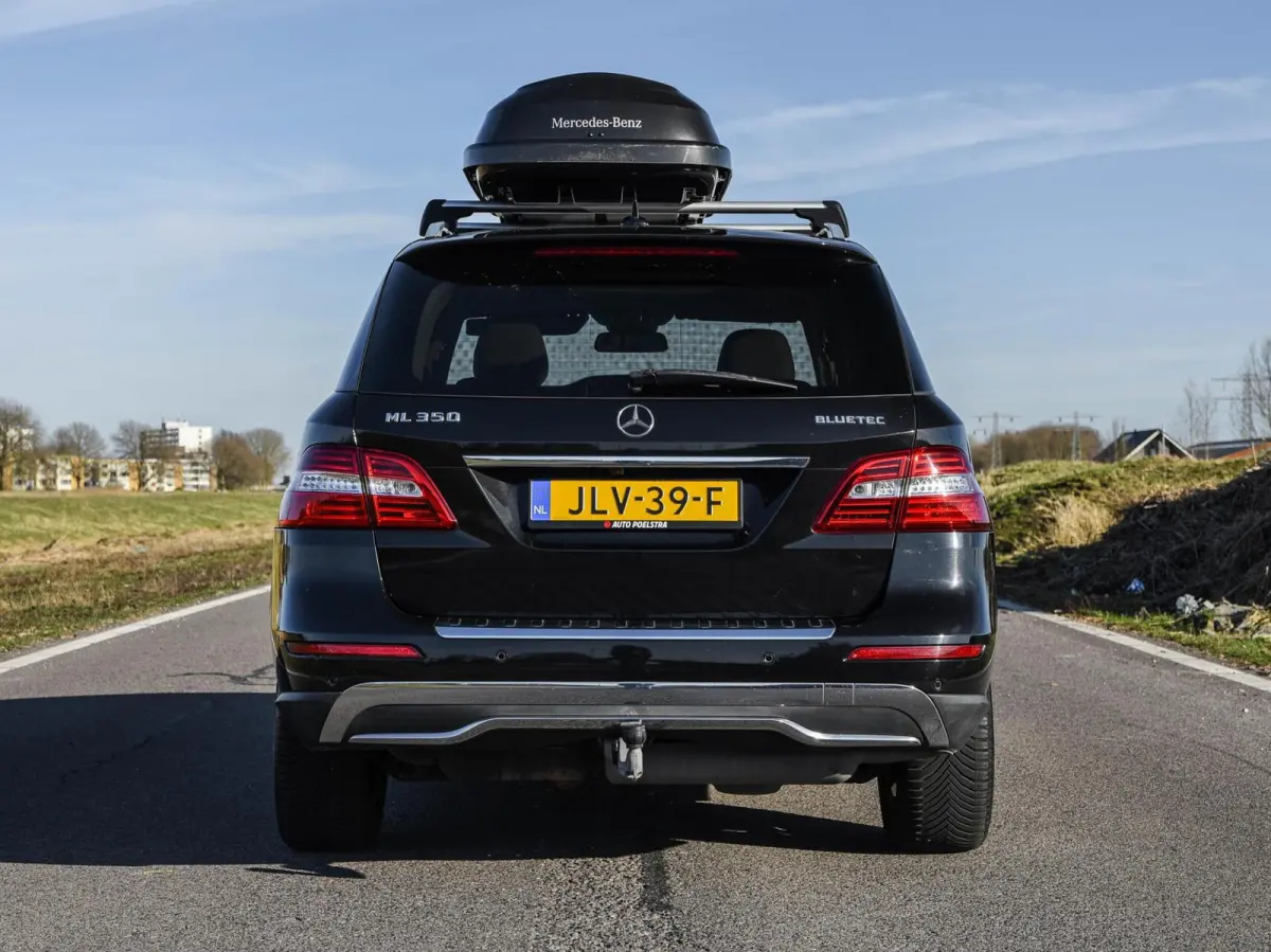 350 BlueTEC V6 | Panoramadak | LED | Luchtvering | Trekhaak | Camera | Stoelverwarming | Navigatie | Harman/Kardon | Dealeronderhouden