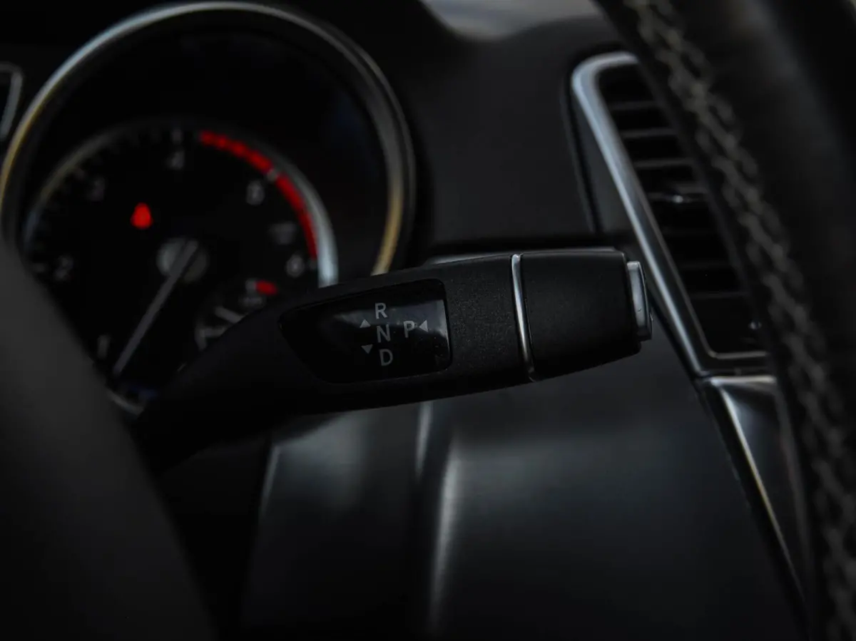 350 BlueTEC V6 | Panoramadak | LED | Luchtvering | Trekhaak | Camera | Stoelverwarming | Navigatie | Harman/Kardon | Dealeronderhouden
